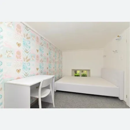 Downtown 5 Bedrooms 4 Bathrooms Raday Stretches Apartmán *